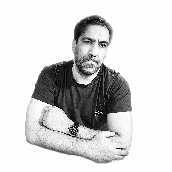 عکس حسین جهانگیرنیا