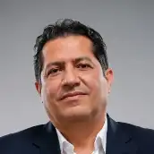 عکس فرخ قربانی نامور